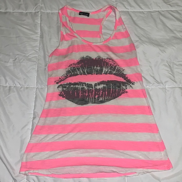 Pink Lips Tanktop - Like New - Picture 2 of 6